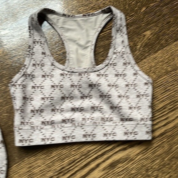 3 piece workout set - Picture 2 of 5